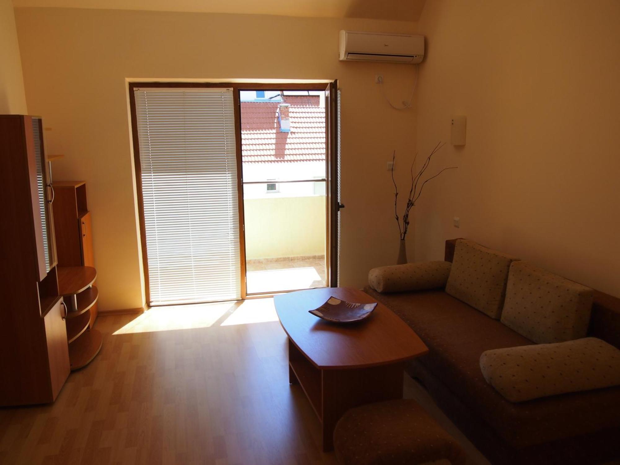 Hotel Milan Primorsko Pokoj fotografie