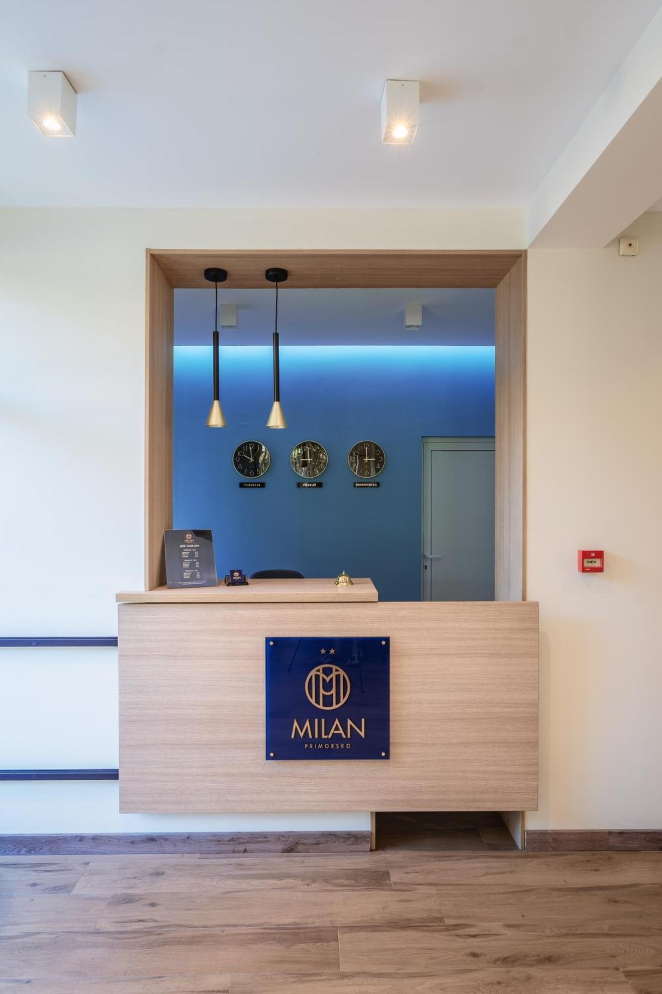 Hotel Milan Primorsko Exteriér fotografie